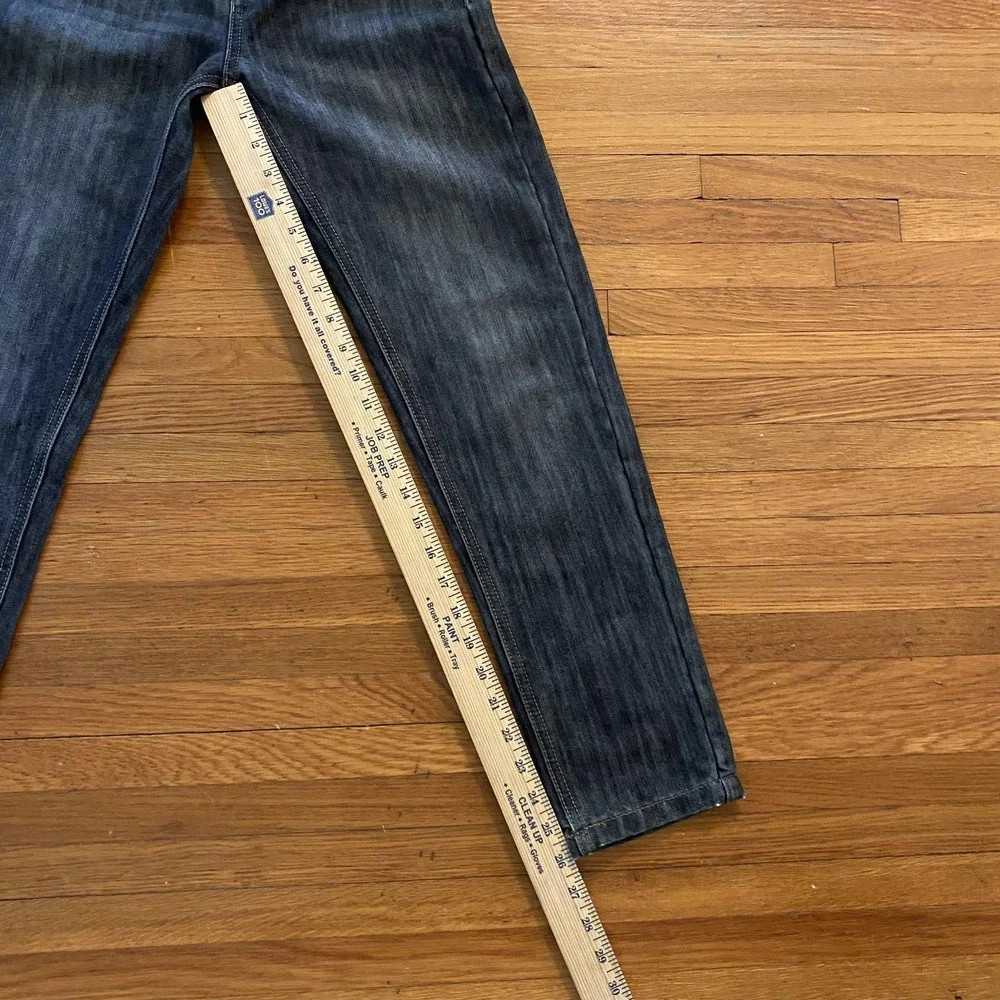 Wrangler Jeans Womens 12 Regular Dark Wash Stretch Denim Mid Rise Classic‎ Fit - Picture 10 of 14